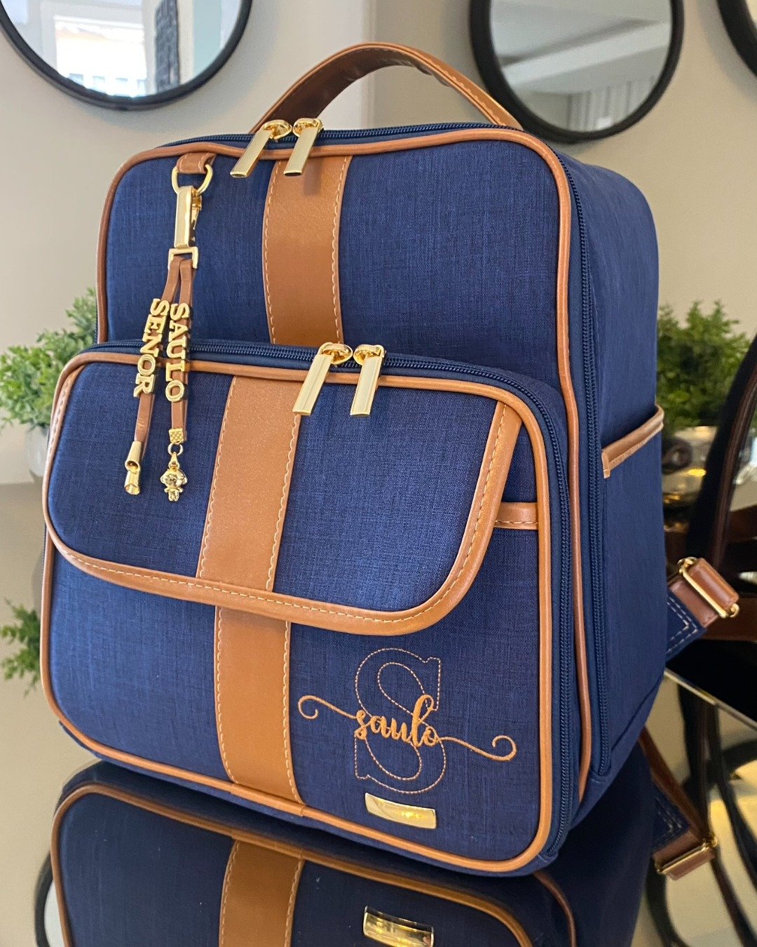 Mochila Londres – Linho Azul Marinho + Caramelo