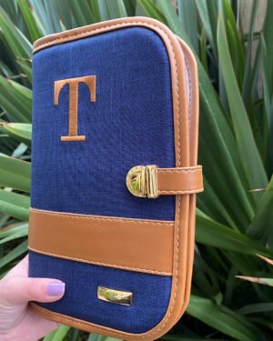 Porta Caderneta – Linho Azul Marinho + Caramelo